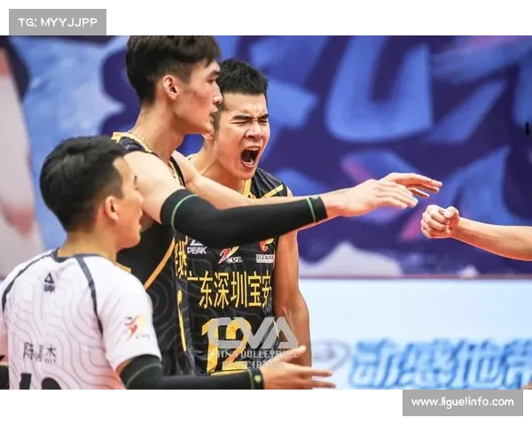 上海双雄争霸成联赛主调，三年包揽冠亚军创纪录